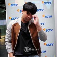 billy-syahputra-lebih-realistis-pikirkan-pernikahan