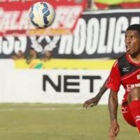lewat-gol-vendry-mofu-semen-padang-tundukkan-madura-united