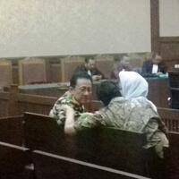 mantan-ketua-dpd-ri-irman-gusman-bacakan-nota-pembelaan-hari-ini