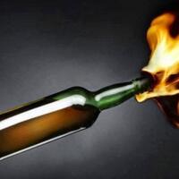 kediaman-pimpinan-fpi-dilempari-bom-molotov
