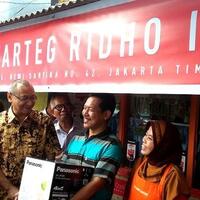 panasonic-sebar-rice-cooker-ke-500-pengelola-warteg