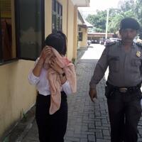 mahasiswi-ini-diamuk-pacarnya-yang-berumur-56-tahun-setelah-ketahuan-selingkuhan