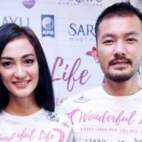 artis-ini-yang-tahu-betapa-harunya-perasaan-rio-dewanto-bakal-jadi-ayah