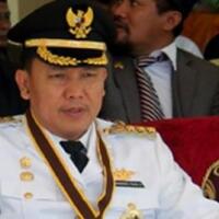 kpk-ancam-jemput-paksa-bupati-halmahera-timur