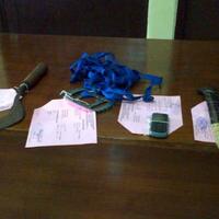 seorang-pelajar-smp-di-bekasi-ayunkan-celurit-ke-kepala-sekolah