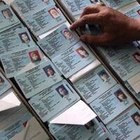 ktp-elektronik-palsu-dikirim-dari-kamboja-jelang-pilkada