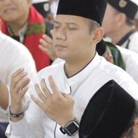 agus-ikut-salat-subuh-di-masjid-istiqlal-hal-lumrah-bagi-seorang-muslim
