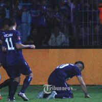 arema-fc-berbagi-poin-dengan-persija-jakarta