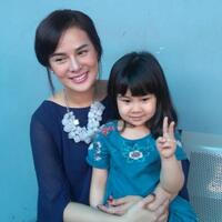 diperistri-dokter-spesialis-hidup-artis-cantik-ini-jadi-wow