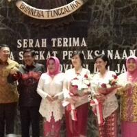 belum-bisa-berkantor-di-balai-kota-karena-disidang-ahok-curhat-ini