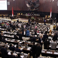 gubernur-ahok-aktif-lagi-gerindra-gulirkan-hak-angket-dpr