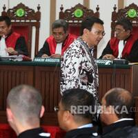 ahli-bahasa-ahok-tak-yakin-dipilih-tiba-tiba-singgung-al-maidah-51