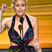 tamu-undangan-di-grammy-awards-2017-terpana-lihat-penampilan-putri-michael-jackson