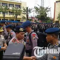 tiga-polisi-berpangkat-aiptu-kedapatan-konsumsi-sabu-bareng-dua-pemandu-karaoke