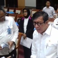 pemerintah-ingin-usia-pensiun-hakim-agung-kisaran-65-hingga-70-tahun