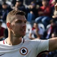 edin-dzeko-kapok-jadi-eksekutor-penalti-as-roma