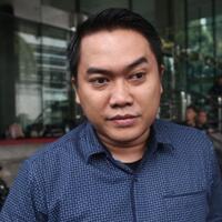 anak-bupati-klaten-enggan-jelaskan-soal-penemuan-uang-rp-3-miliar-di-kamar-ibunya