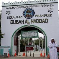 kedatangan-ahok-di-makam-mbah-priok-jadi-perhatian-warga