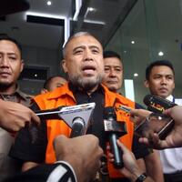 empat-tersangka-ott-patrialis-akbar-penahanannya-diperpanjang