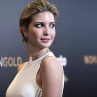 ups-sudah-bersuami-ivanka-trump-kepergok-curi-curi-pandang-dengan-pria-ini