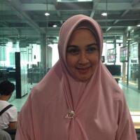 dina-lorenza-ajari-anak-tak-rayakan-valentine