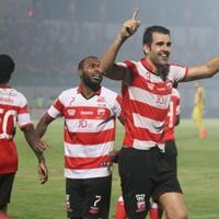 madura-united-buka-peluang-ke-delapan-besar