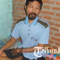 sudah-tiga-tahun-pemuda-di-kediri-ini-tangannya-dirantai-dan-diisolasi