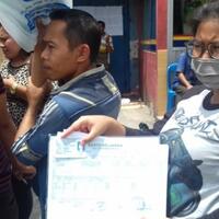 sejumlah-warga-kampung-akuarium-marah-di-tps-16