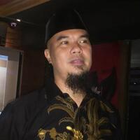 ahmad-dhani-berharap-teman-temannya-memilih-gubernur-dki-yang-pantas