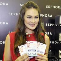 terdaftar-di-tps-54-pela-mampang-pagi-ini-luna-maya-belum-terlihat-datang