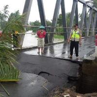 poryal-jembatan-karanggeneng-telan-korban-jiwa