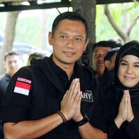 mata-agus-memerah-kala-tiba-di-wisma-proklamasi