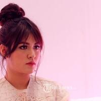 kebaya-cantik-ini-untuk-hari-pernikahan-raisa