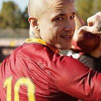 pemain-as-roma-radja-nainggolan-beri-ucapan-khusus-ke-ahok