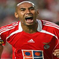 kemenangan-benfica-atas-dortmund-jadi-kado-indah-luisao