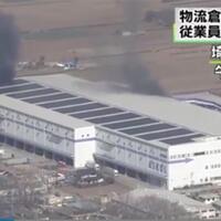 gudang-askul-jepang-terbakar-70000-rim-kertas-dan-kardus-hangus