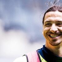 ibrahimovic-digadang-jadi-pelatih-napoli
