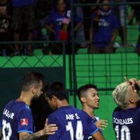 cristian-gonzales-buktikan-diri-belum-habis