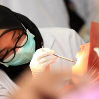 kapan-sebaiknya-mengajak-anak-ke-dokter-gigi