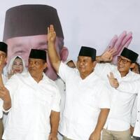 beda-tipis-dengan-ahok-djarot-begini-kata-anies-sandi