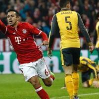 video-alex-chamberlain-frustrasi-hadapi-tiki-taka-bayern-muenchen