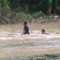 terpeleset-seorang-nenek-85-tahun-tewas-terseret-arus-sungai-sentul-magelang