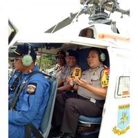 tak-nyaman-naik-helikopter-direktur-sabhara-polda-babel-berdoa