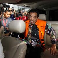 wali-kota-madiun-jadi-tersangka-pencucian-uang