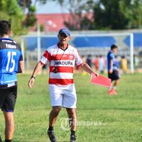 gomes-de-oliveira-minta-pemain-madura-united-main-sabar-lawan-pscs-cilacap