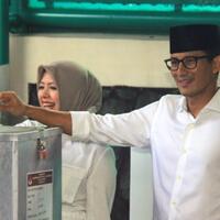 sandiaga-uno-temani-istri-berobat-ke-jepang-sakit-apa