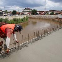 rp200-miliar-untuk-normalisasi-sungai-di-jakarta