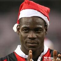 kartu-merah-mario-balotelli-masih-dinilai-misterius