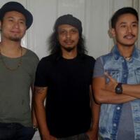begini-kegembiraan-fajar-nugroho-diterima-gabung-di-band-gugun-blues-shelter