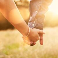 cuma-tiga-ini-alasan-ilmiah-pria-jatuh-cinta-pada-wanita